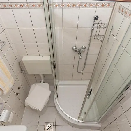 Apartmani Petracie Drvenik  Esterno foto