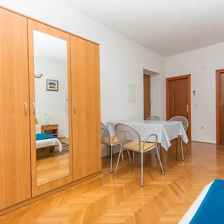 Apartmani Petracie Drvenik  Esterno foto