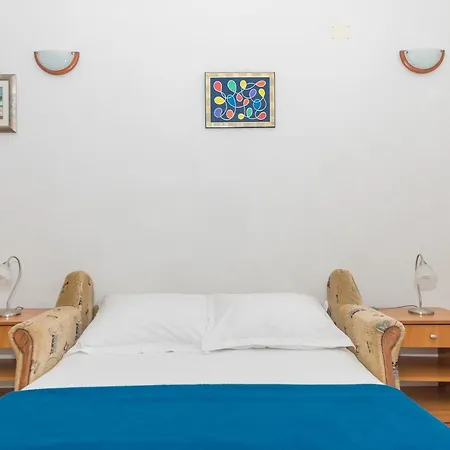 Apartmani Petracie Drvenik  Esterno foto