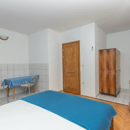 Apartmani Petracie Drvenik  Esterno foto