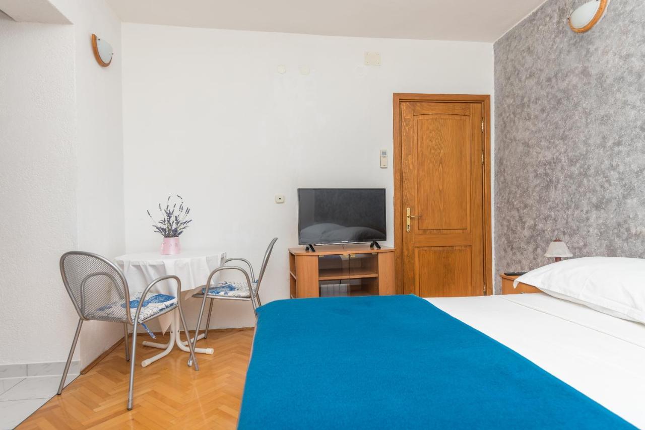 Petracie Apartment