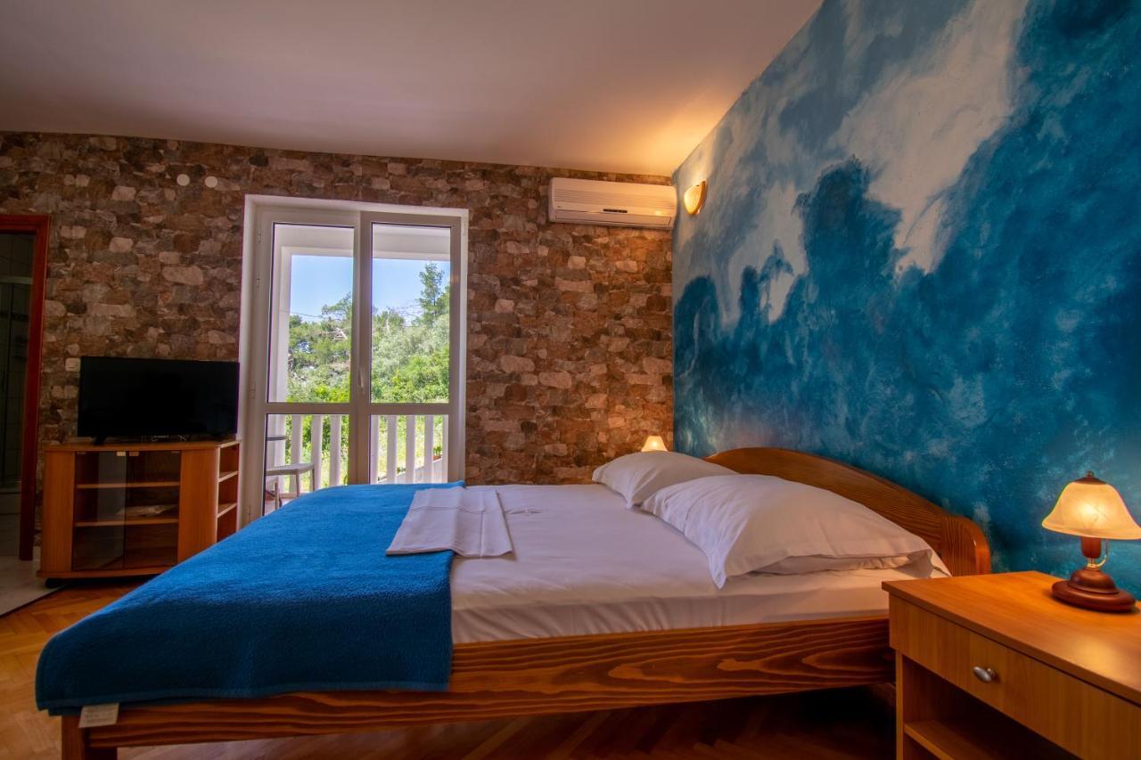 Apartment Petracie Drvenik (Split-Dalmatia)